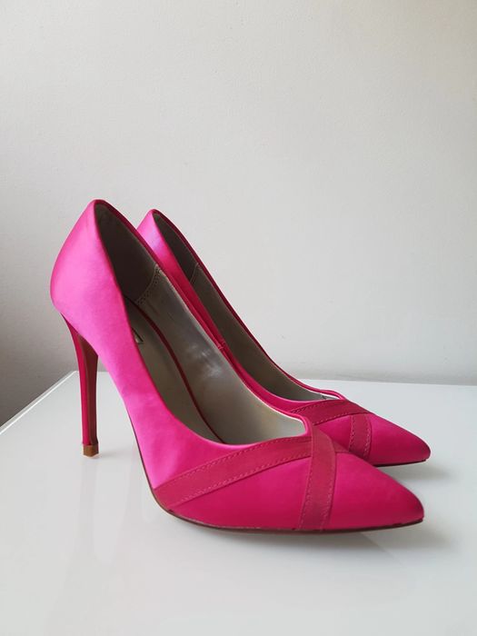 НОВЫЕ туфли от BERSHKA 35р