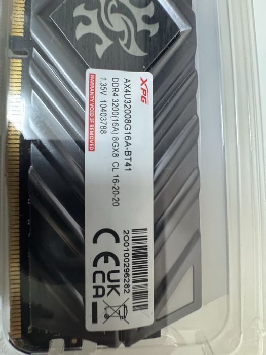ОЗУ  16GB DDR4 3200 mhz A-Data XPG