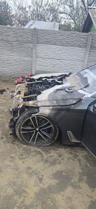 Vand sau dezmembrez BMW Seria 7 XDrive 740D FULL !!!