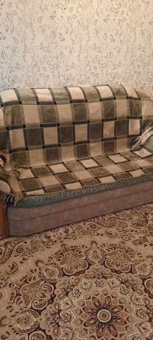 Мягкий уголок, диван