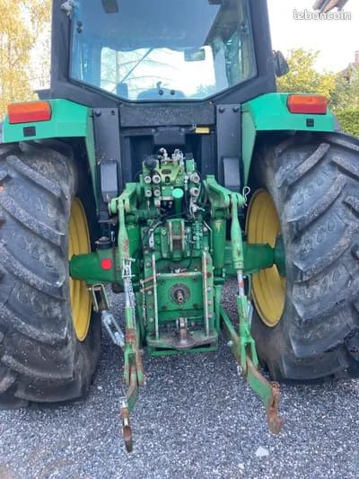 John Deere 6910 tractor
