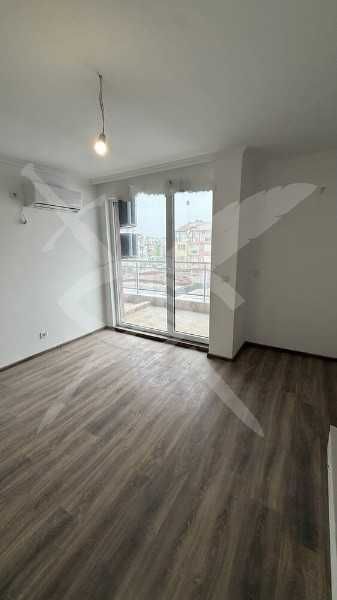 Тристаен апартамент в Несебър 99590