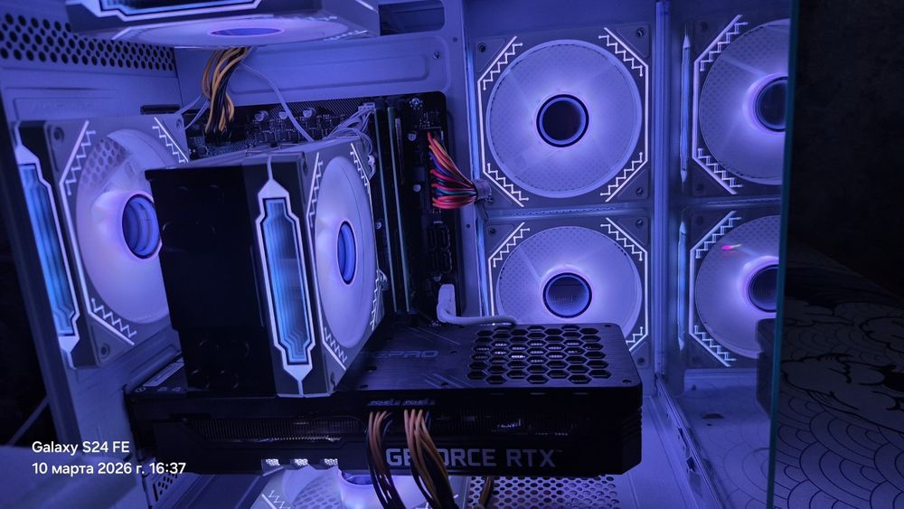 Компьютер в полной комплектации