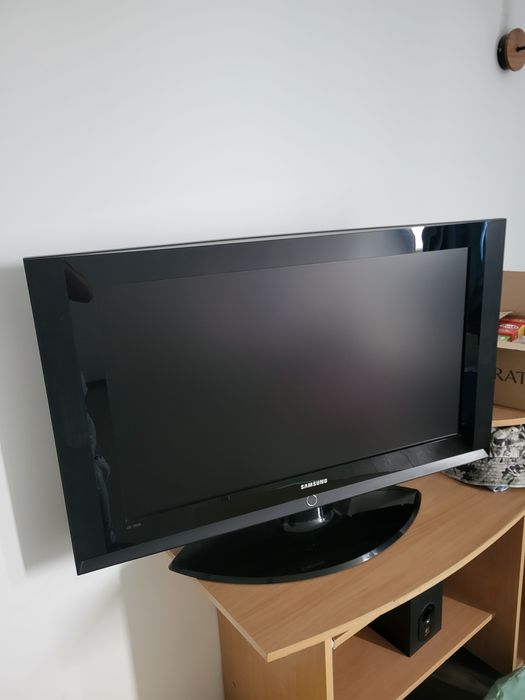 TV televizor HD Samsung LCD diagonala 37" 94cm perfect functional