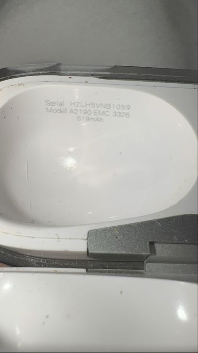 Apple Airpods Pro(MagSafe)-Stare Impecabila,Puțin utilizate+accesorii