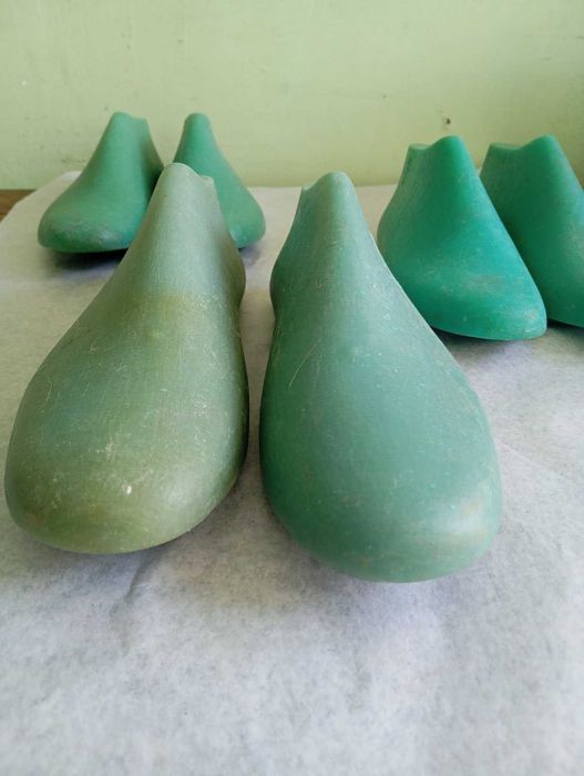 Пластмасови калъпи за детски, дамски и мъжки обувки