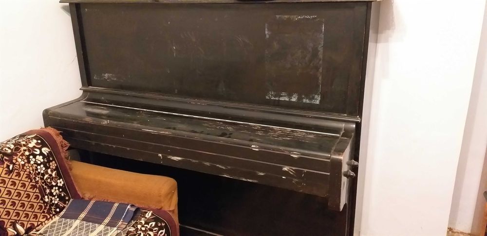 АНТИКВАРИАТ 100 летнее пианино завода Молотова