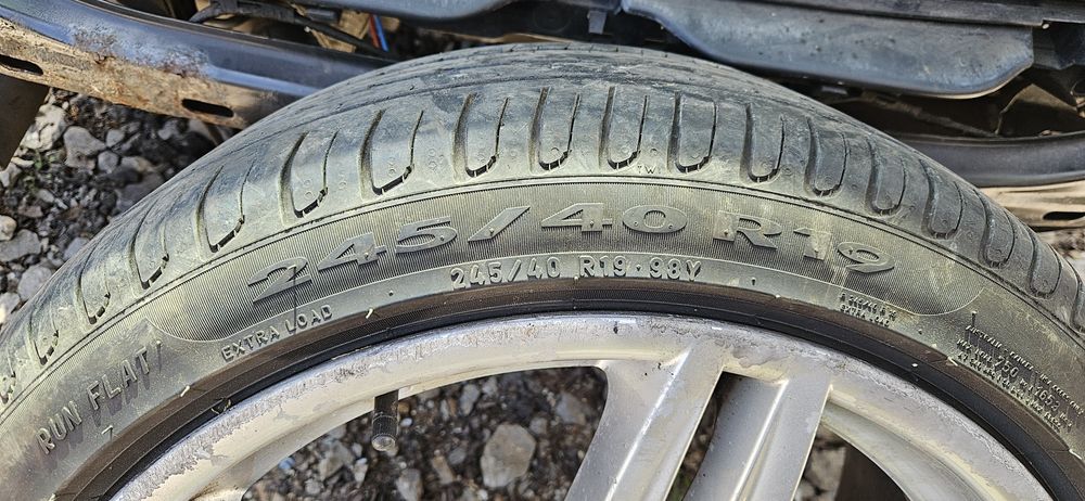 Джанти стил 351 М-ПАКЕТ с гуми Pirelli Cinturre P7 dot 23г 245/40 R19 за BMW F10 F11