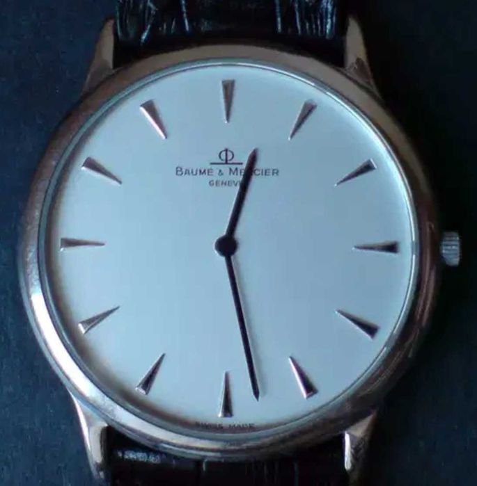 Ceas Baume Mercier aur alb