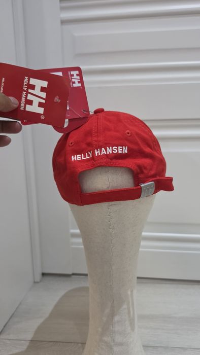 Кепка/бейсболка от Helly Hansen