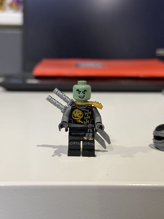 Lego Ninjago фигурки колекция; лего; конструктор