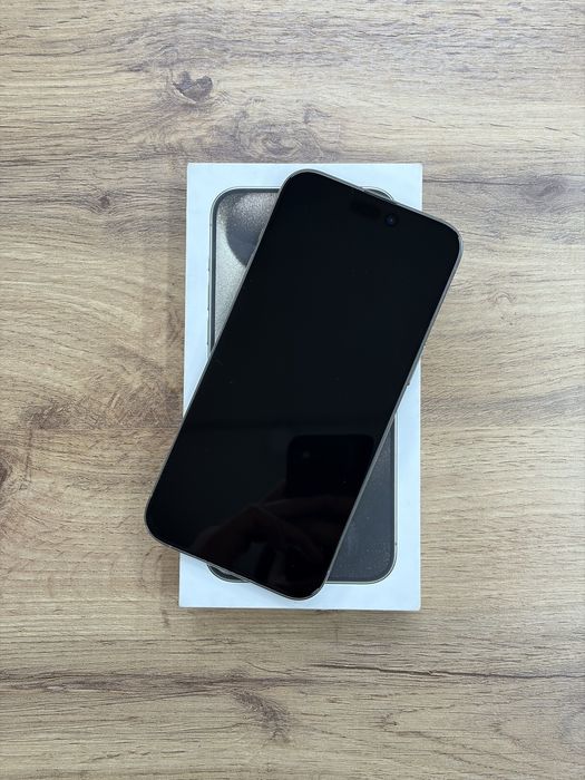 iPhone 15 Pro Max 256 gb| iStatus store