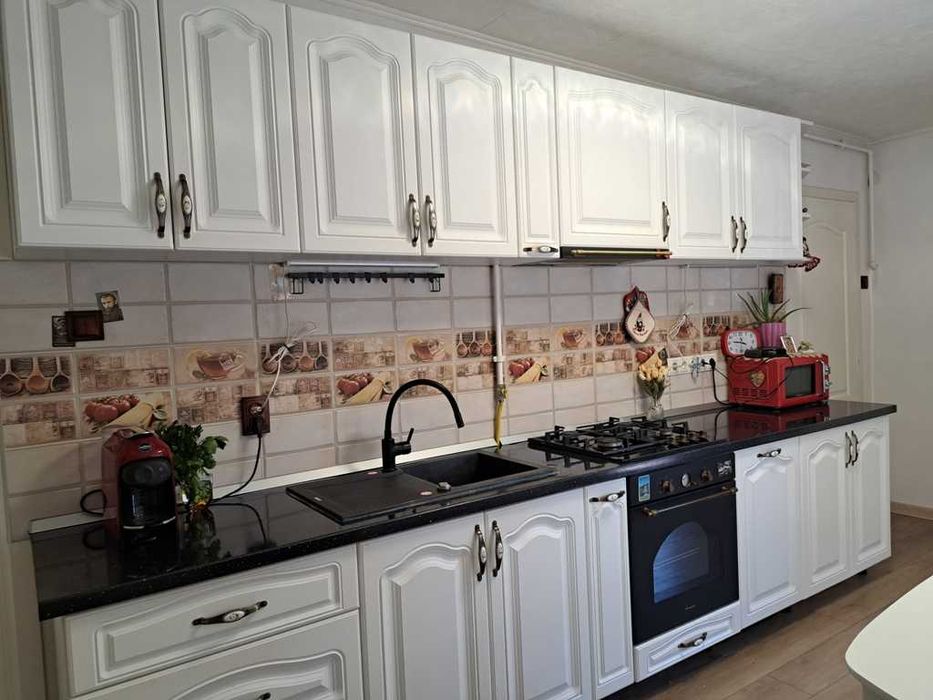 Vand casa in Petelea, la 5,5 km de Reghin, Mures