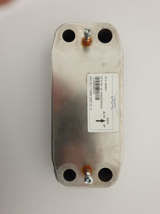 Schimbator Secundar în Placi Centrală Termică Ariston Genus