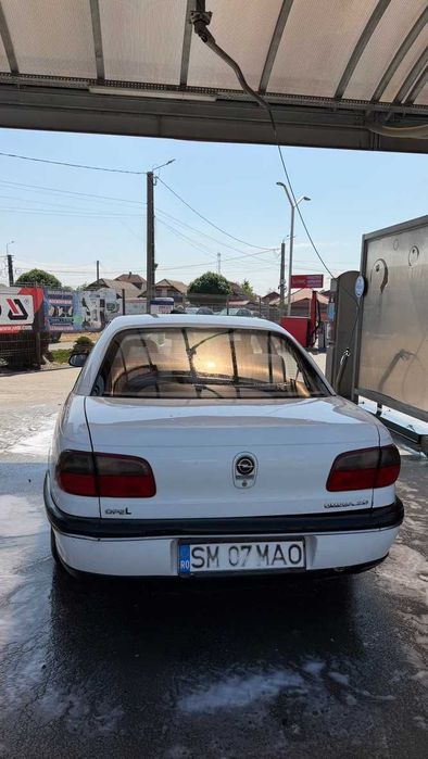 Opel Omega B 2.0 Benzină + GPL