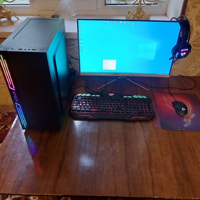 Системный блок +Манитор+гарнитура +мышка +кляватура +коврик!!!