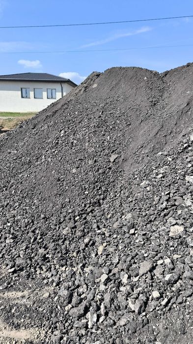 Vând asfalt frezat pt drumuri