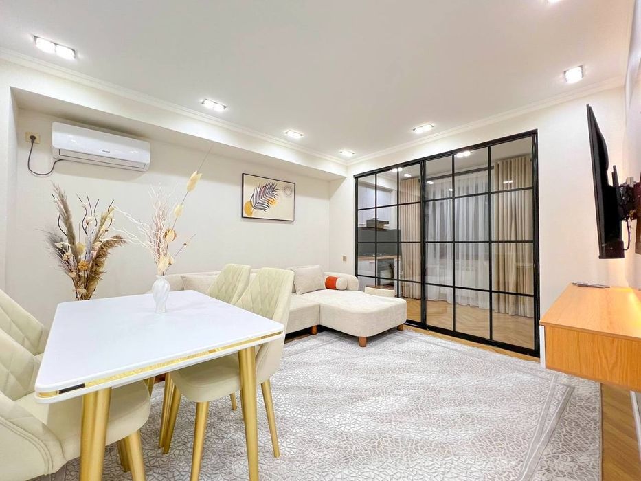 Уютная 3-комн 65м² новый ремонт мебель техника Мирзо-Улугбекский р-он