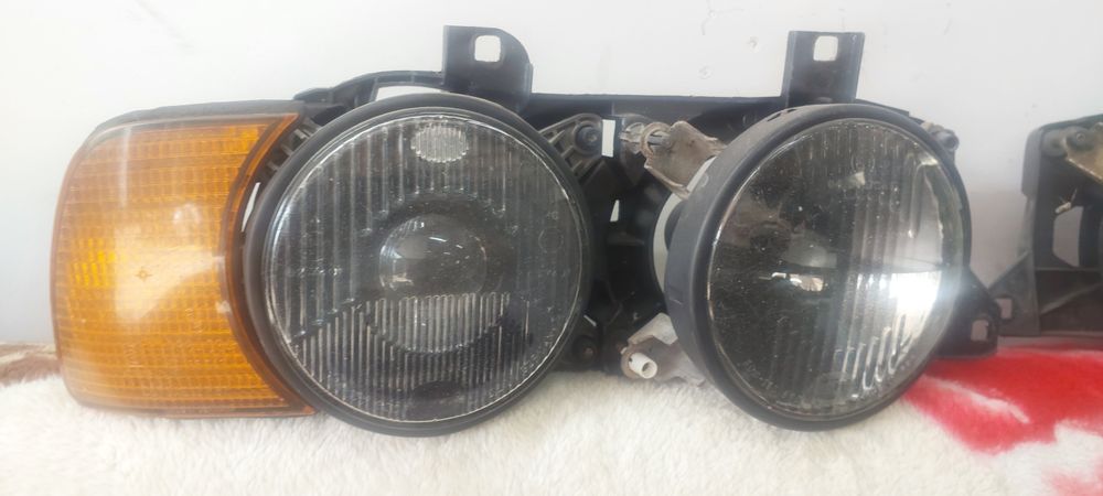 Фары Hella Black на BMW e34