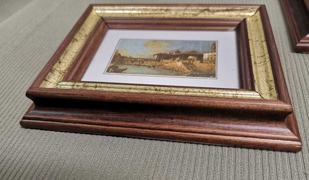 Тройка картини с рамки