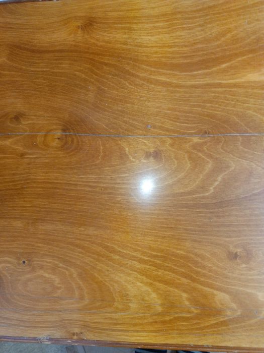 Журнальный столик