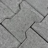 Pavaj Grosime: 6 cm beton vibropresat Greutate: cca. 135 kg / m² Format: 16,3 x 20 cm Acoperire: cca. 36 buc / m²