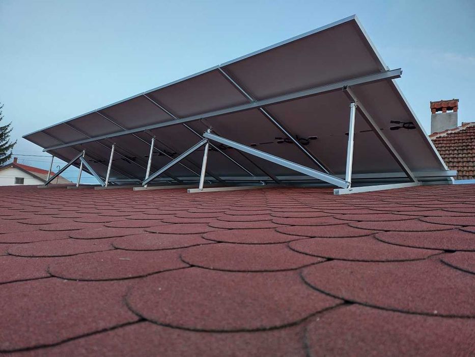 Изграждане на фотоволтаични системи.