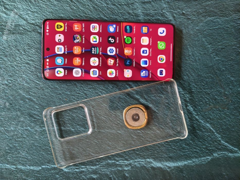 Vând Motorola edge 40 cu ecran curbat, amprenta display, fast charge