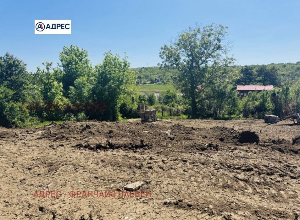 Парцел в Плевен-Сторгозия площ 600 цена 45000