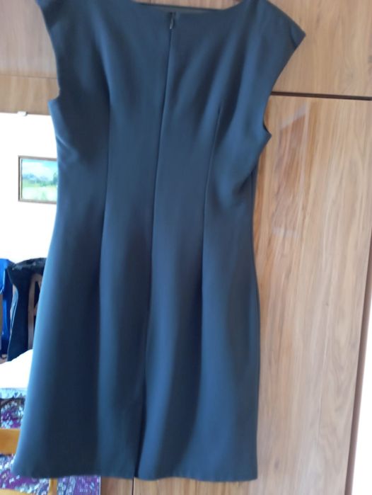 Продам женскую одежду