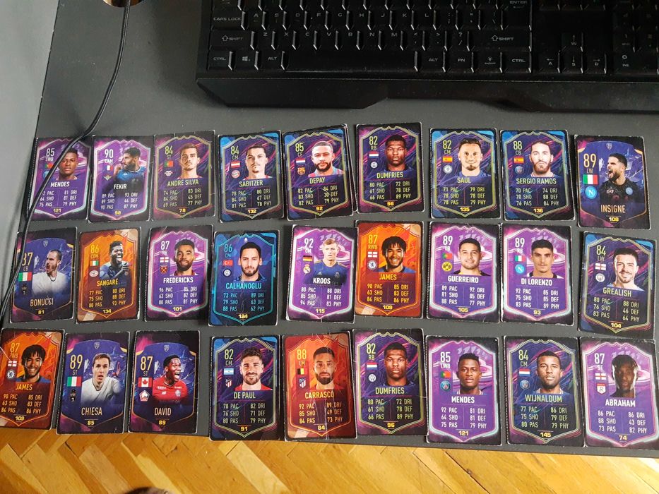 Футболни Карти колекция