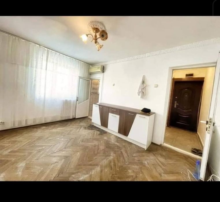 Vând apartament 2 camere
