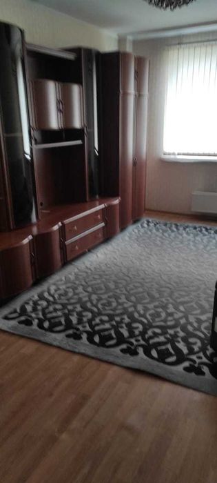 продам стенка для зала и прихожею