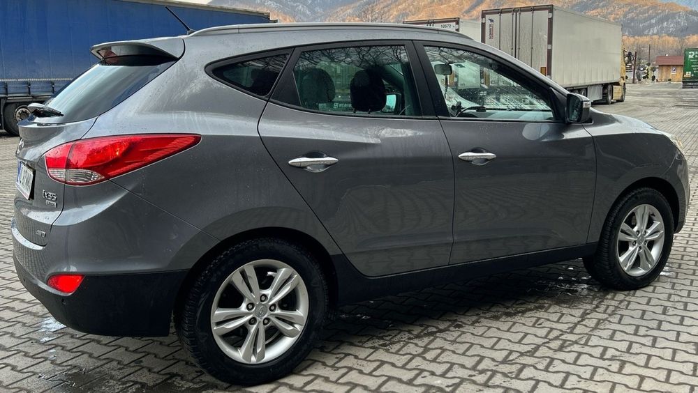 HYUNDAI ix35 2012 — imagine 3