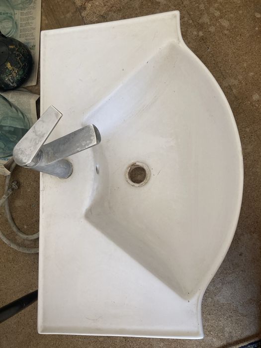 Раковина для ванны б/у