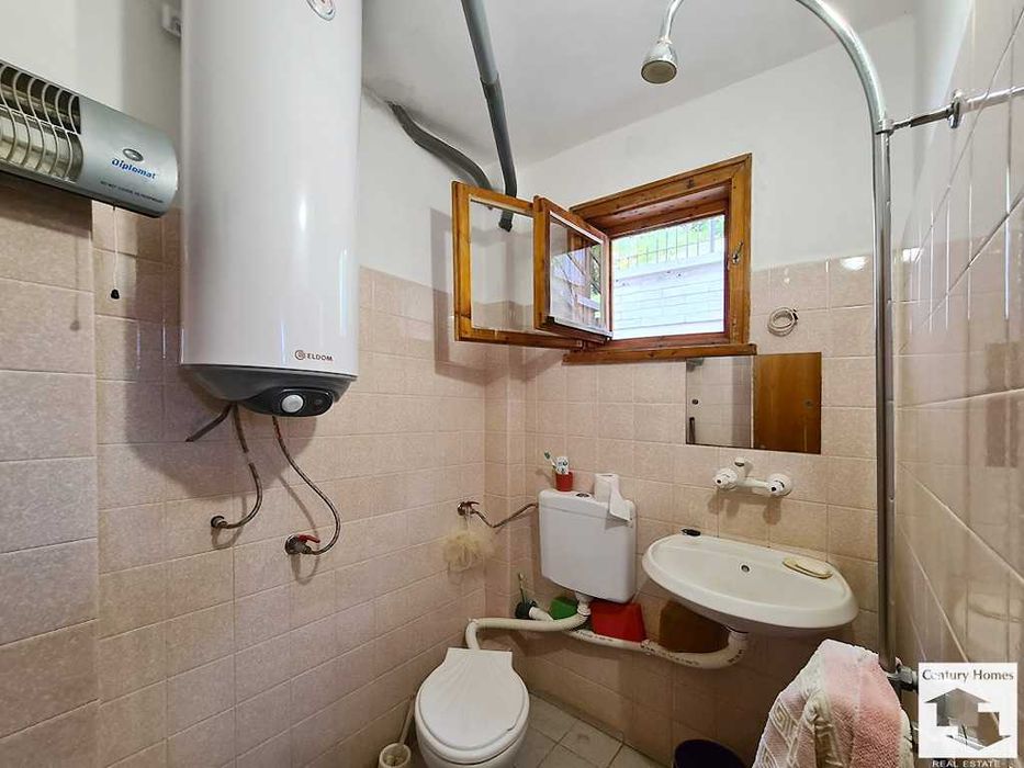 Продава се Къща в с. Горановци, Област Велико Търново - 140 кв.м за 419 €/кв.м - Снимка #11