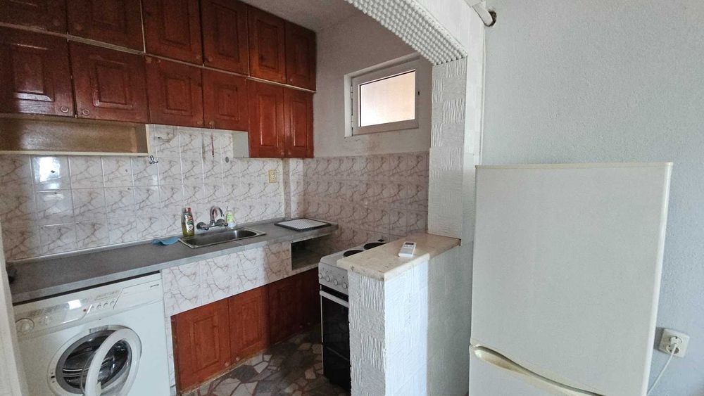 Двустаен обзаведен Въстнически