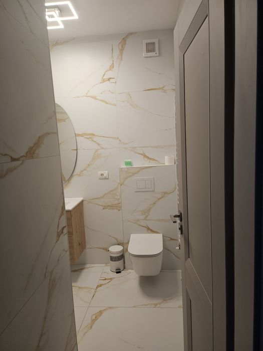 Închiriez apartament in regim hotelier "Cozy Apartments " Adora park