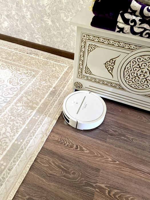 Робот пылесос