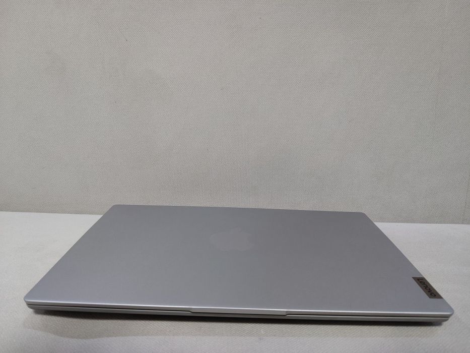 Ноутбук Lenovo новый