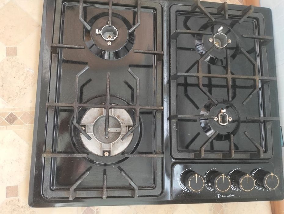 Продам газ плиту