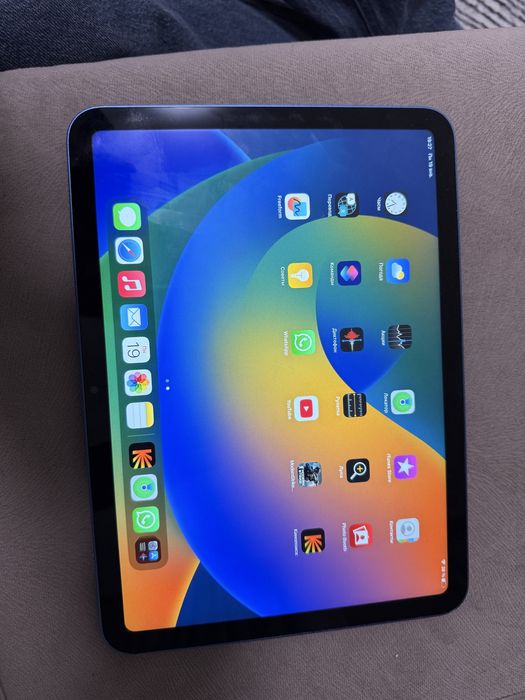 iPad 10 в хорошем состояние