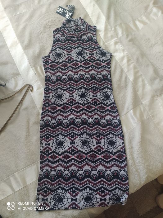 Продам купальники и бюстгальтер