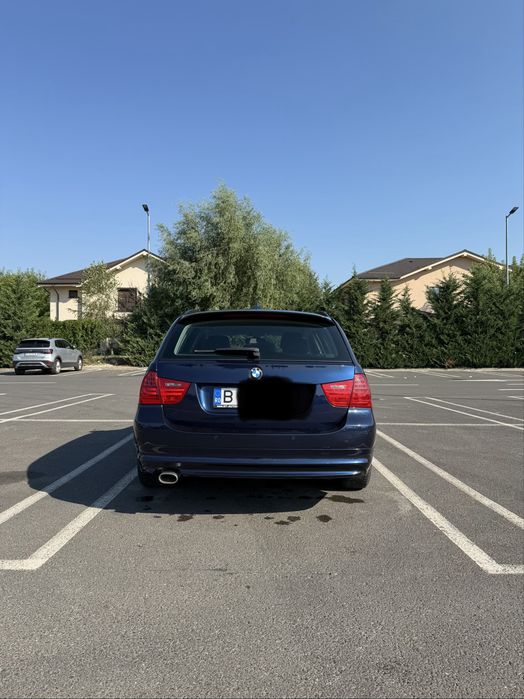 BMW 3 Series 2011 — imagine 5
