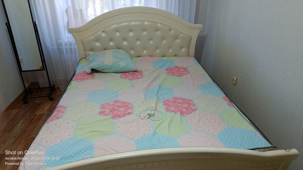 Продам двухместную кровать