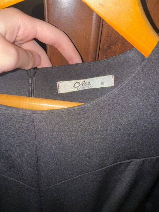 Одежда для девочки куртки, платье