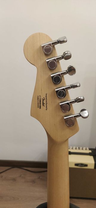 Электрогитара Fender squire jazzmaster mini