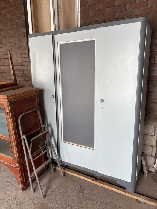 Продам шкаф советской эпохи