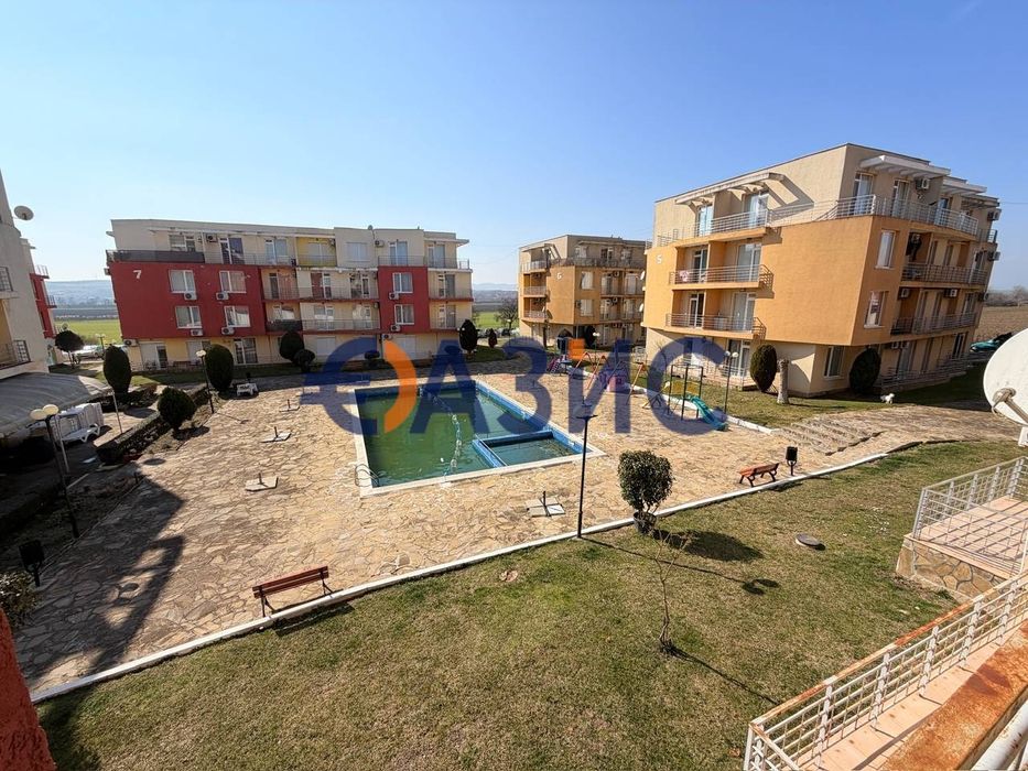 Продава се Двустаен апартамент в к.к. Слънчев бряг - 48 кв.м за 494 €/кв.м - Снимка #8