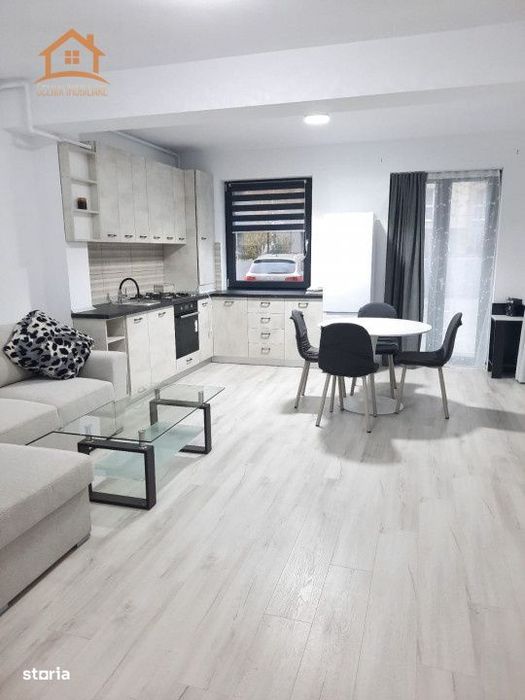 Platinum Residence, zona Mall Coresi, apartament cu doua camere de inc